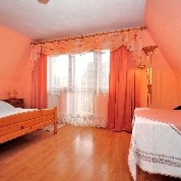  Pod Lipą Fotos