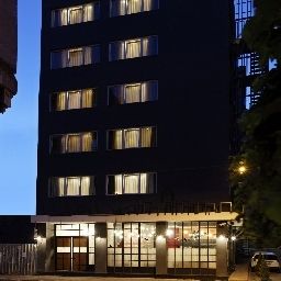 Exterior view SUB Hotel Fotos