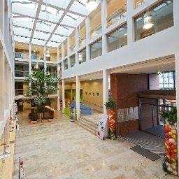Hall Akademie des Sports Fotos