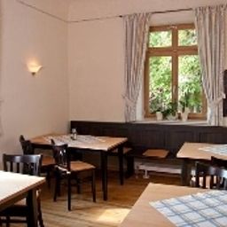 Sala de desayuno en el restaurante Bräustüble Altenmünster Landgasthof Fotos
