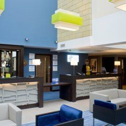 Hall Holiday Inn Express WINDSOR Fotos