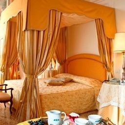 Junior-Suite Villa Cornér della Regina Fotos