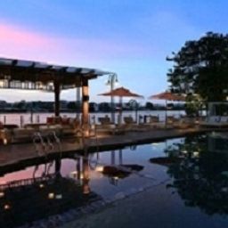 Pool Riva Surya Bangkok Fotos