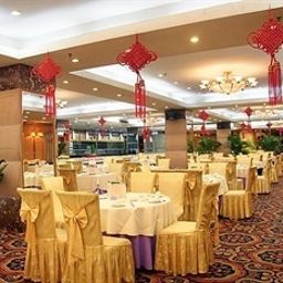 Sala de desayuno en el restaurante New Pearl River Hotel - Guangzhou Fotos