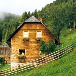  Bauernhof Planken-Hütte Fotos