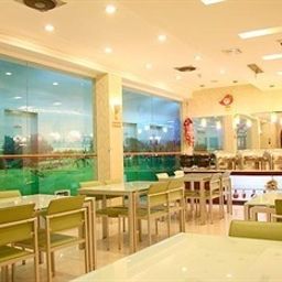 Breakfast room within restaurant Yangtse River Hotel Jiaoyi Street - Wuhan Fotos