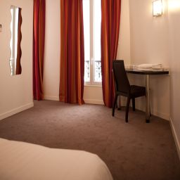  Royal Wagram Fotos