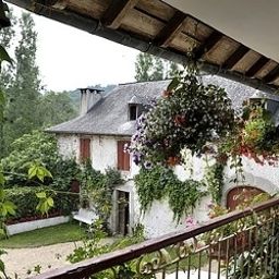Vue extérieure Les Bains de Secours Logis Fotos
