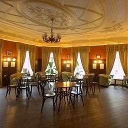 Old Vienna Старая Вена St. Petersburg